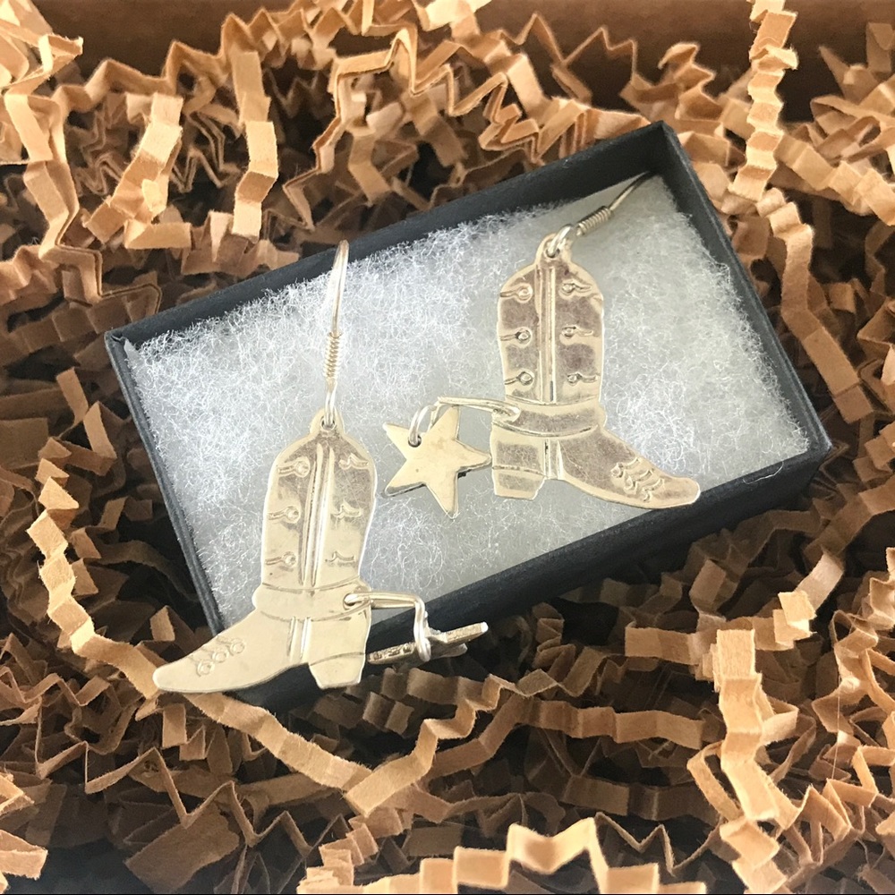 Taxco Sterling Silver Cowboy Boot & Star Earrings